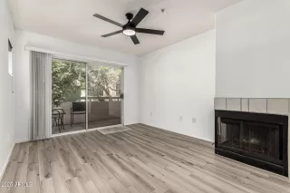 Photo #6: 6894730 Listing