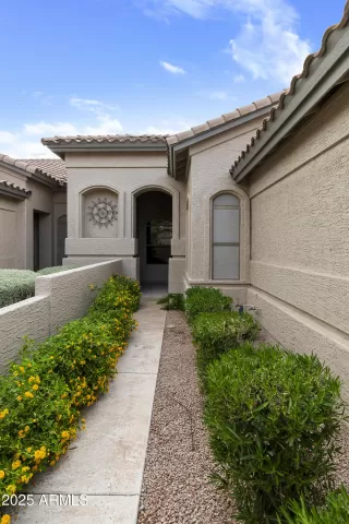 Photo #1: 6894794 Listing 