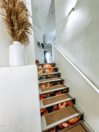 Photo #4: 6894833 Listing