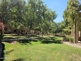 Photo #3: 6894997 Listing