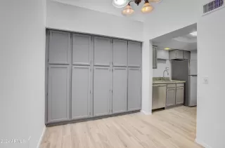 Photo #5: 6895029 Listing 