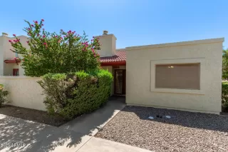 Photo #2: 6895044 Listing 