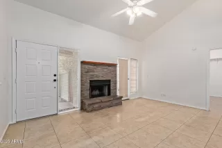 Photo #4: 6895044 Listing 