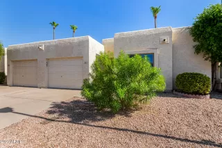 Photo #2: 6895328 Listing 