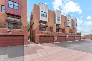 Photo #1: 6895611 Listing