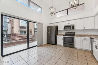 Photo #3: 6895611 Listing