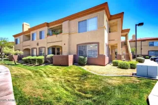 Photo #4: 6895701 Listing