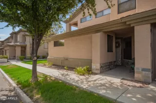 Photo #2: 6895854 Listing