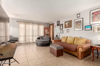 Photo #2: 6896210 Listing 