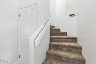 Photo #2: 6896397 Listing