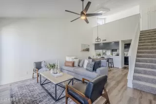 Photo #3: 6896438 Listing