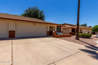 Photo #4: 6896559 Listing