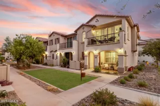 Photo #1: 6896613 Listing