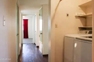 Photo #6: 6897091 Listing