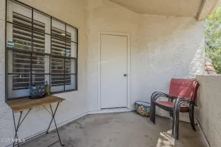 Photo #2: 6897135 Listing 