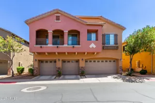 Photo #1: 6897300 Listing 