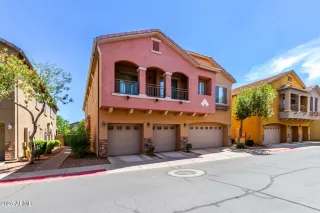 Photo #2: 6897300 Listing 