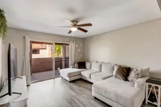 Photo #2: 6897375 Listing 