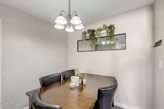 Photo #3: 6897375 Listing 