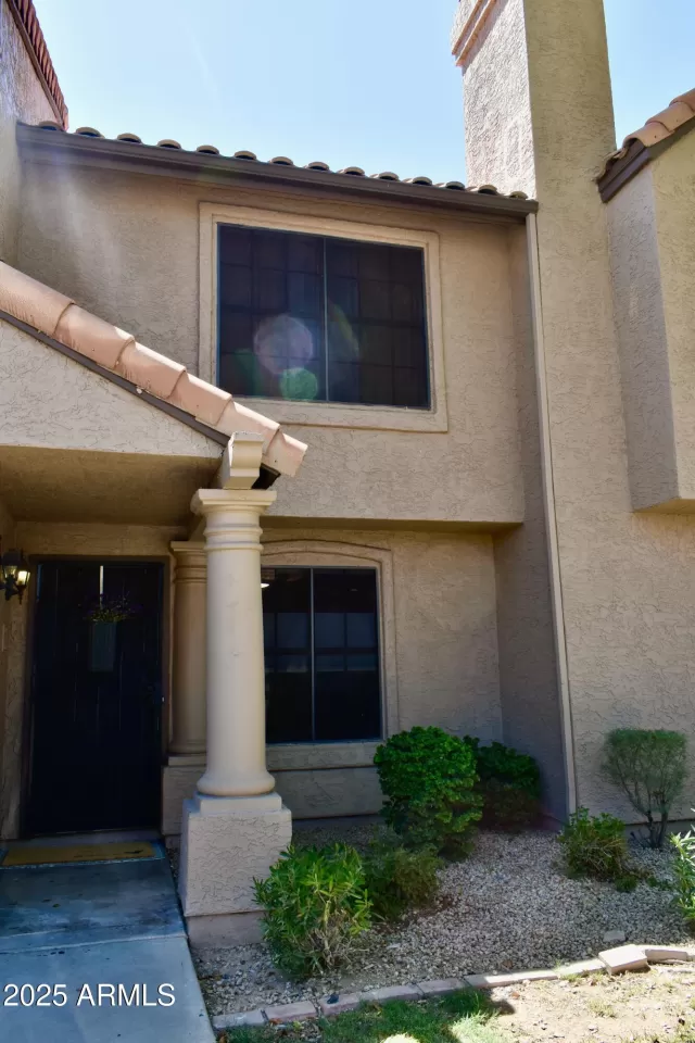 MLS: 6897888 Condo For Sale