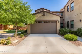 Photo #6: 6898056 Listing 