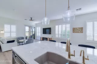 Photo #6: 6898215 Listing 