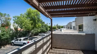 Photo #1: 6898282 Listing 