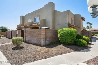 Photo #2: 6898415 Listing 