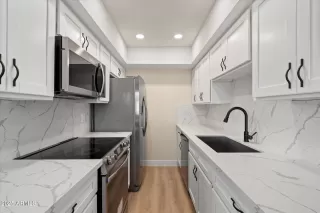 Photo #1: 6898429 Listing