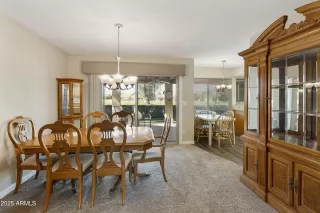 Photo #4: 6898785 Listing