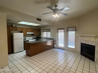 Photo #6: 6899907 Listing 