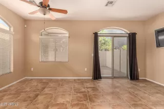 Photo #4: 6899949 Listing 