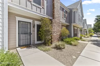 Photo #1: 6900338 Listing 