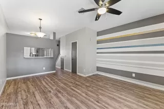 Photo #3: 6900338 Listing 