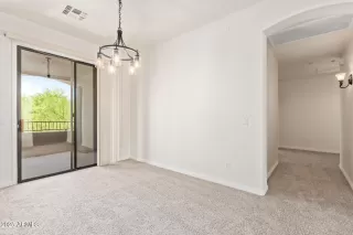 Photo #5: 6900553 Listing