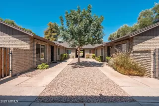 Photo #1: 6900895 Listing