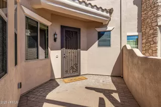 Photo #6: 6901586 Listing