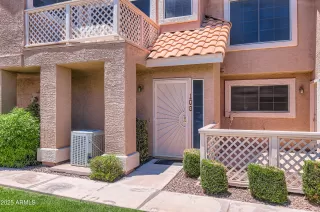 Photo #1: 6901753 Listing 