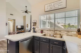 Photo #4: 6901753 Listing 