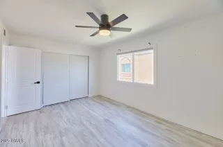 Photo #6: 6901807 Listing 