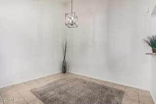 Photo #4: 6902187 Listing 