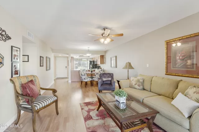 MLS: 6902527 Condo For Sale