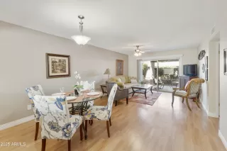 Photo #5: 6902527 Listing 