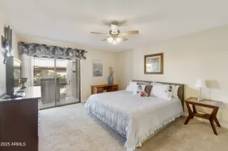 Photo #6: 6902527 Listing 