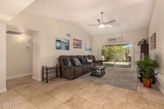 Photo #4: 6902668 Listing 