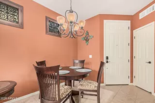 Photo #2: 6903287 Listing 