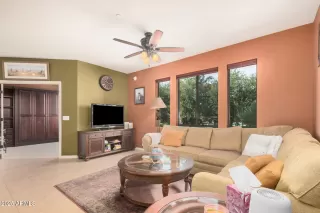 Photo #3: 6903287 Listing 