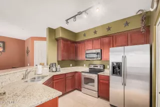 Photo #6: 6903287 Listing 