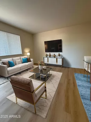 Photo #1: 6903510 Listing