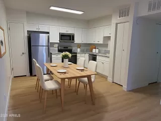 Photo #4: 6903510 Listing